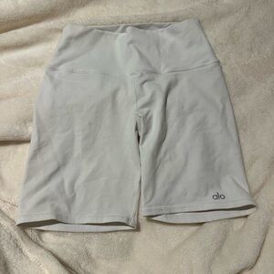 ALO Yoga White Bike Shorts Moisture-Wicking Performance